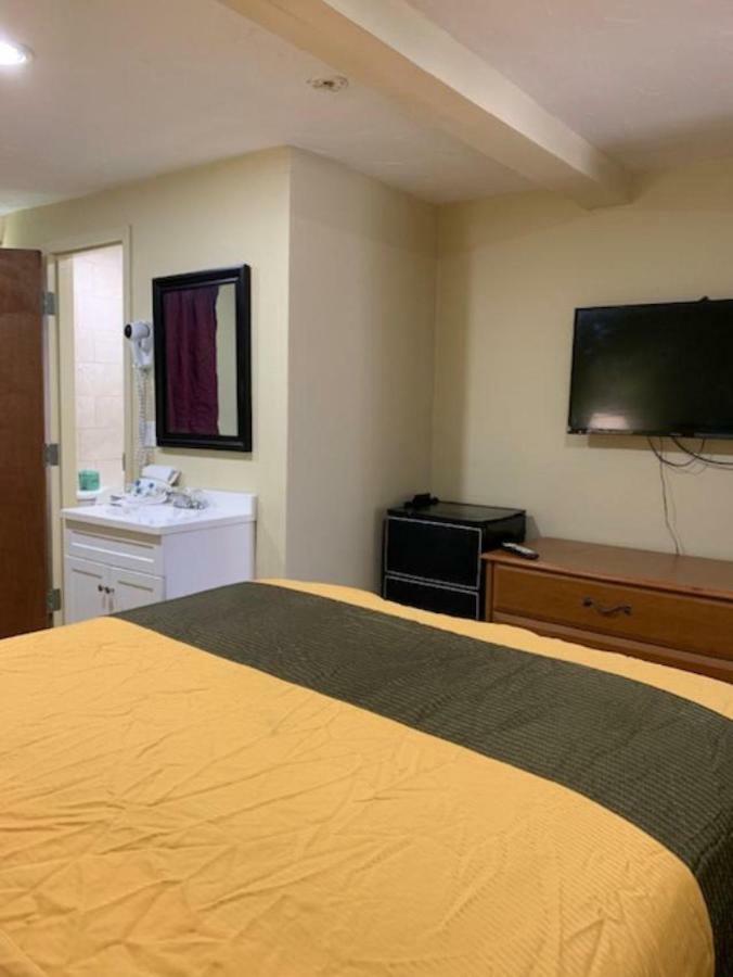 Budget Inn 윌리엄스빌 외부 사진